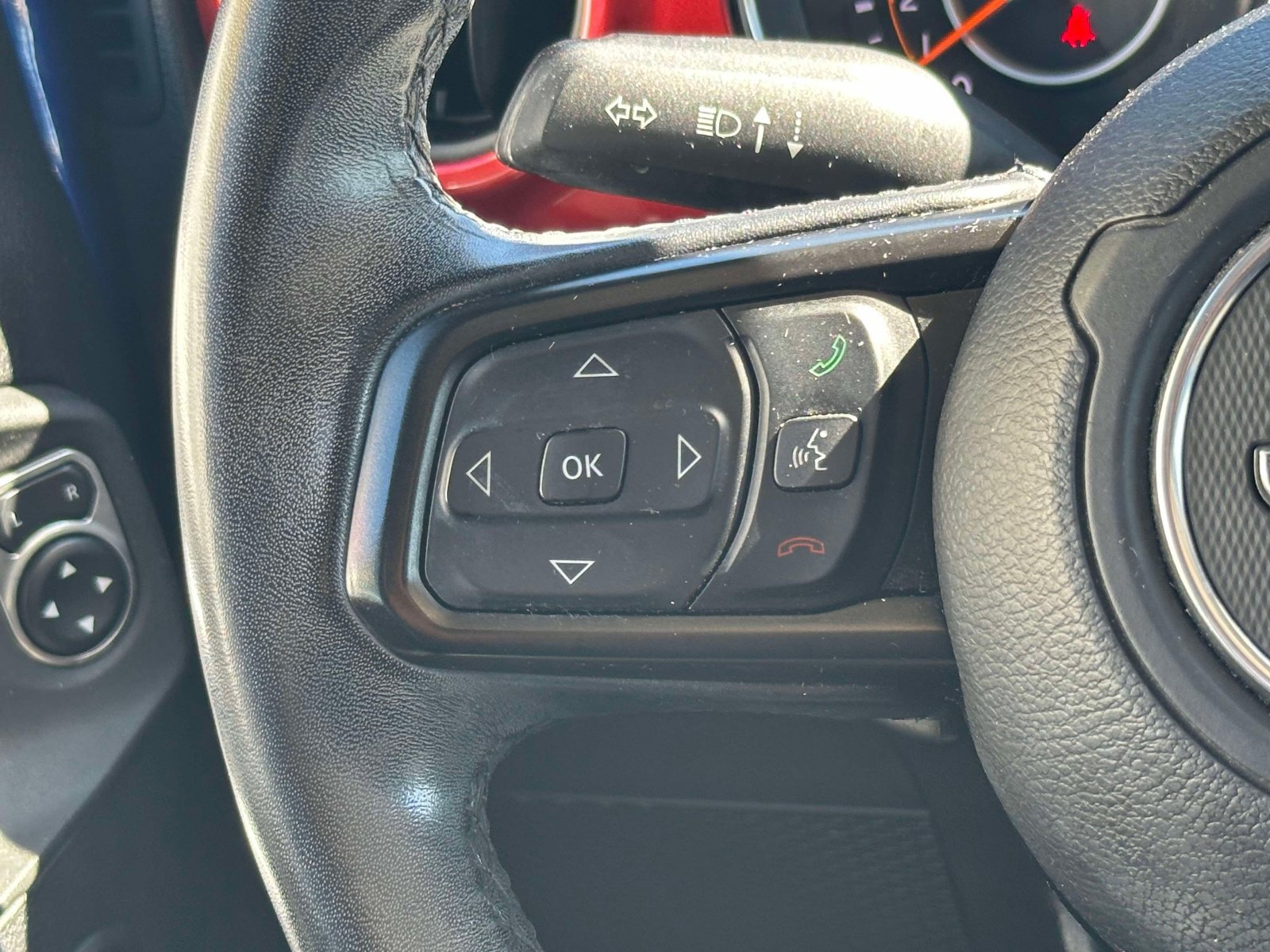 Used 2019 Jeep Wrangler Unlimited Sport S AWD/4WD image 22
