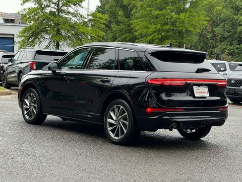 Used 2022 Lincoln Corsair Grand Touring w/ Towing Package AWD/4WD image 5