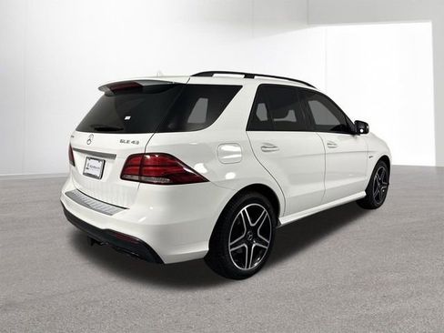 Used 2019 Mercedes-Benz GLE 43 AMG 4MATIC image 35