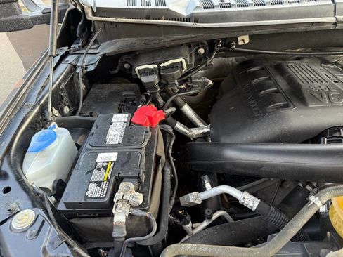 Used 2016 Ford F150 XLT image 19