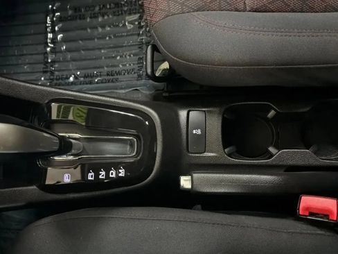 Used 2018 Chevrolet Sonic LT w/ Convenience Package FWD image 12