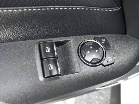 Used 2019 Ford Mustang GT Premium w/ Equipment Group 401A RWD image 35