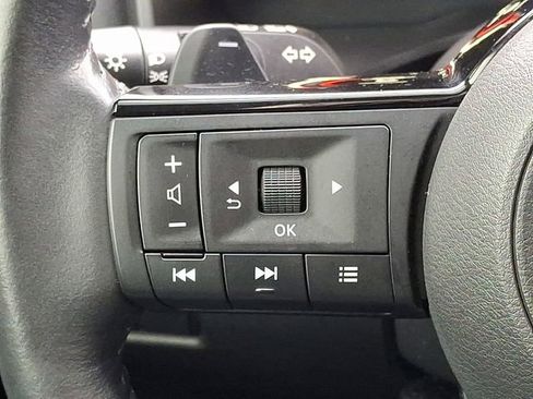 Used 2021 Nissan Rogue Platinum image 22