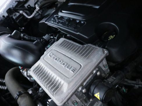 Used 2023 RAM 1500 Limited image 9