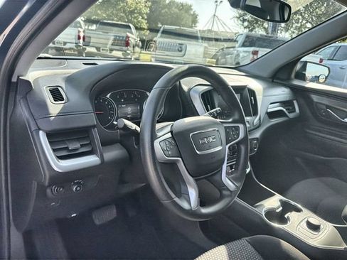 Certified 2024 GMC Terrain SLE AWD/4WD image 10