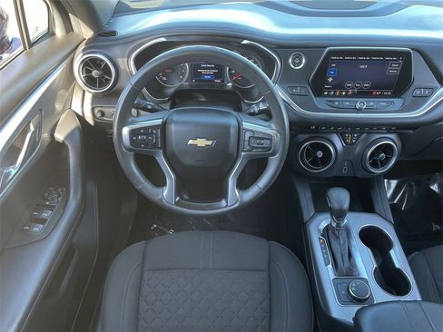 Used 2021 Chevrolet Blazer LT image 13