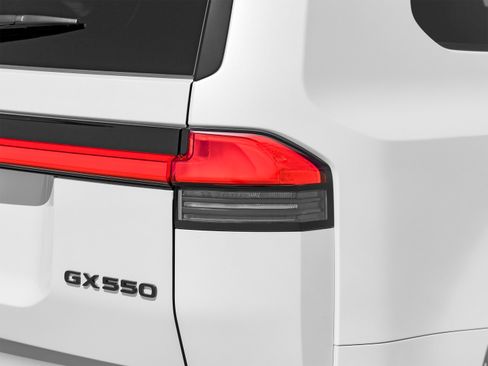 Used 2025 Lexus GX 550 w/ Cold Area Package AWD/4WD image 49