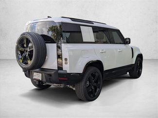 New 2026 Land Rover Defender 110 X-Dynamic SE AWD/4WD video 2