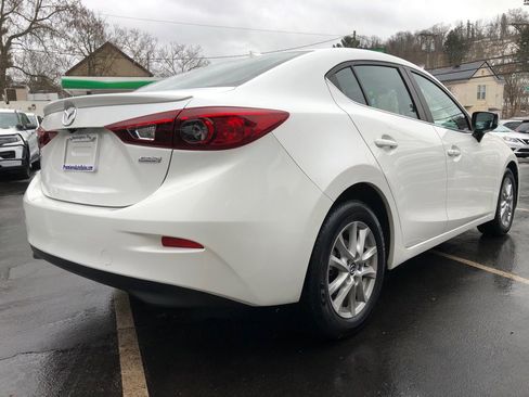 Used 2015 MAZDA MAZDA3 i Grand Touring image 5