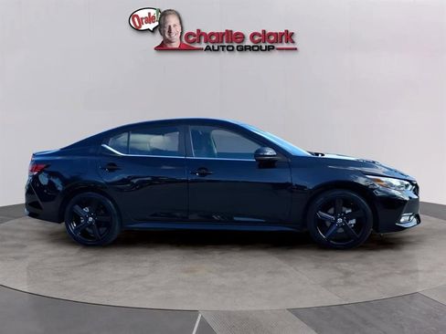 Used 2023 Nissan Sentra SR w/ Midnight Edition Package image 6