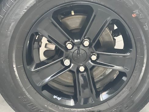 Used 2023 Jeep Wrangler Altitude image 64