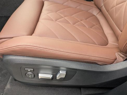 New 2026 BMW X5 xDrive40i w/ M Sport Package image 14