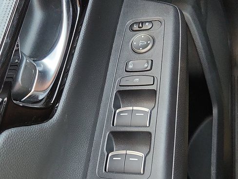 Used 2025 Honda CR-V EX-L image 22