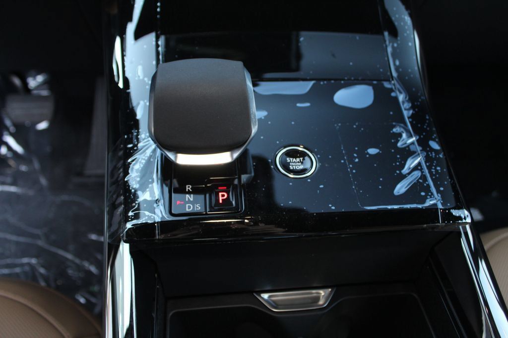 New 2026 Land Rover Range Rover Sport SE AWD/4WD image 25
