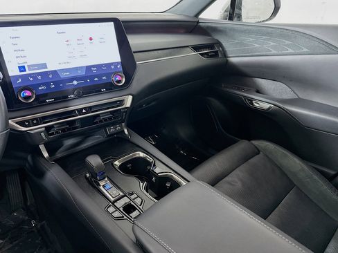 Certified 2023 Lexus RX 350 AWD w/ Accessory Package image 22