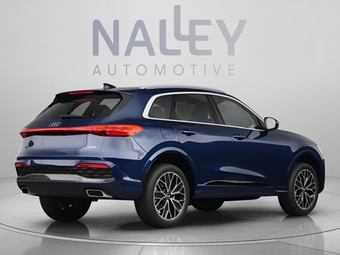 New 2025 Audi Q5 Premium AWD/4WD image 3