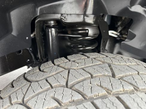 Used 2018 RAM 2500 Tradesman w/ Chrome Appearance Group image 61