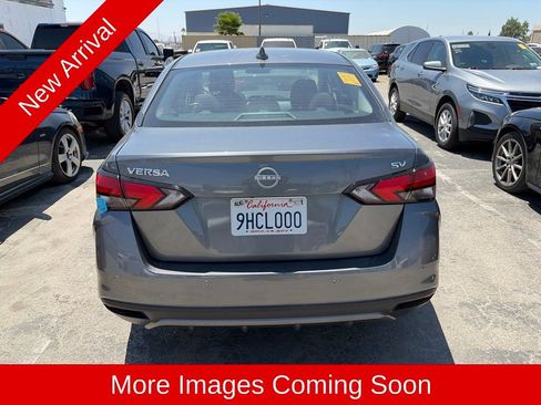 Used 2023 Nissan Versa SV FWD image 3