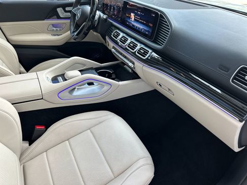Certified 2024 Mercedes-Benz GLS 450 4MATIC image 17