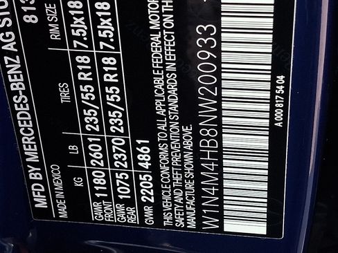Used 2022 Mercedes-Benz GLB 250 4MATIC image 27