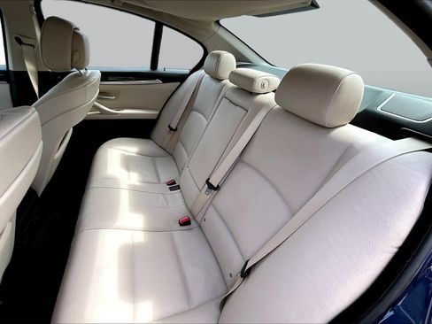 Used 2011 BMW 528i Sedan RWD image 19