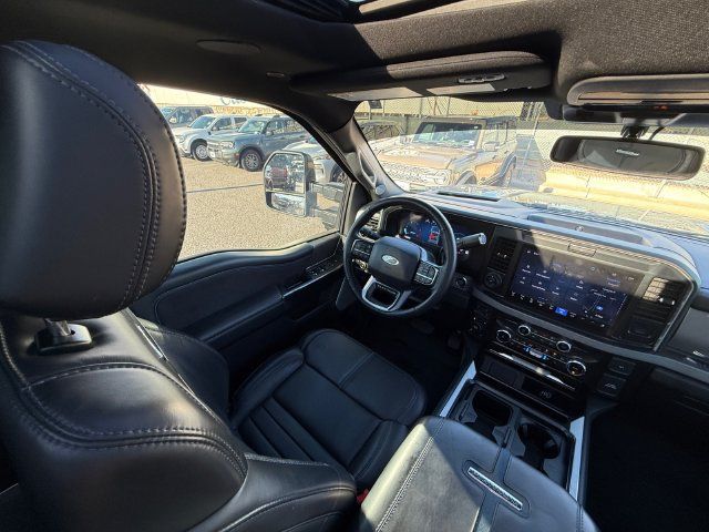 Used 2025 Ford F350 Platinum AWD/4WD image 13