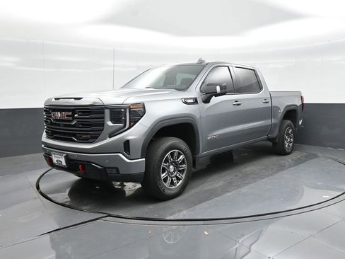 Used 2024 GMC Sierra 1500 AT4 w/ Technology Package image 23