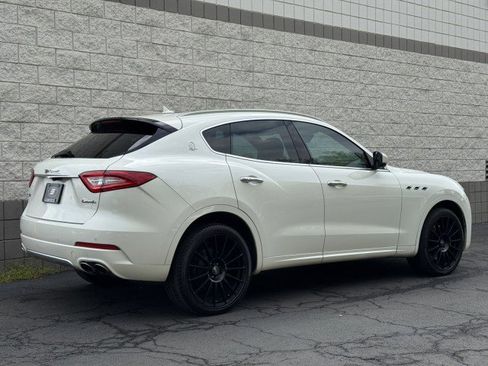 Used 2017 Maserati Levante S AWD/4WD image 14
