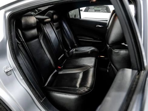 Used 2022 Dodge Charger SXT w/ Leather Interior Group RWD image 43