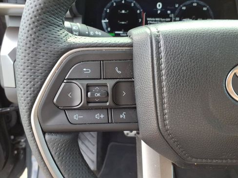 Used 2024 Toyota Tacoma TRD Sport w/ TRD Sport Upgrade Package AWD/4WD image 31