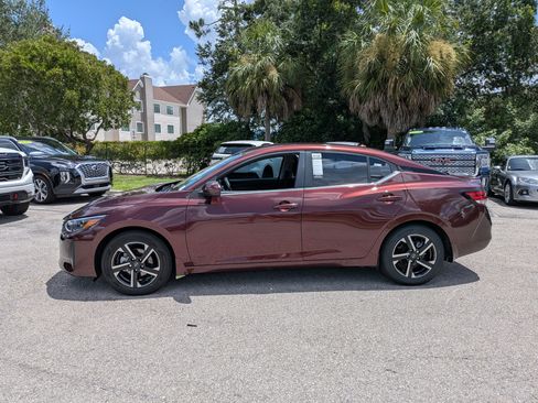 Used 2024 Nissan Sentra SV FWD image 7