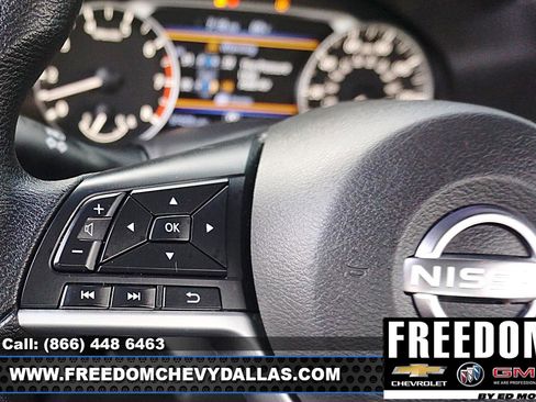 Used 2025 Nissan Altima 2.5 SV image 22