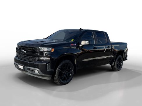 Used 2022 Chevrolet Silverado 1500 RST w/ LPO, Blackout Package image 1
