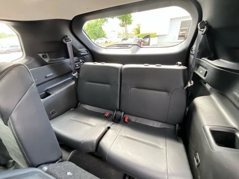 Used 2024 Mitsubishi Outlander SE image 10