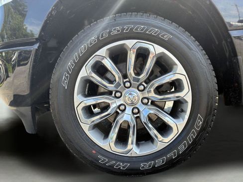 Used 2023 RAM 1500 Laramie AWD/4WD image 37