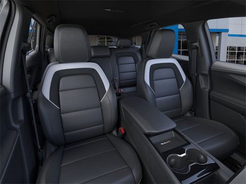 New 2025 Chevrolet Blazer EV LT image 16