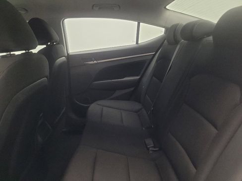 Used 2018 Hyundai Elantra SEL FWD image 18