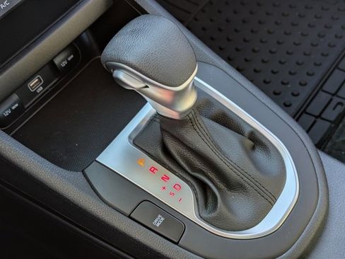 Used 2023 Kia Forte LXS image 15