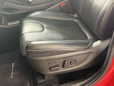 Used 2022 Hyundai Santa Fe Limited AWD/4WD image 14