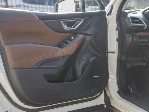 Used 2019 Subaru Forester Touring image 39