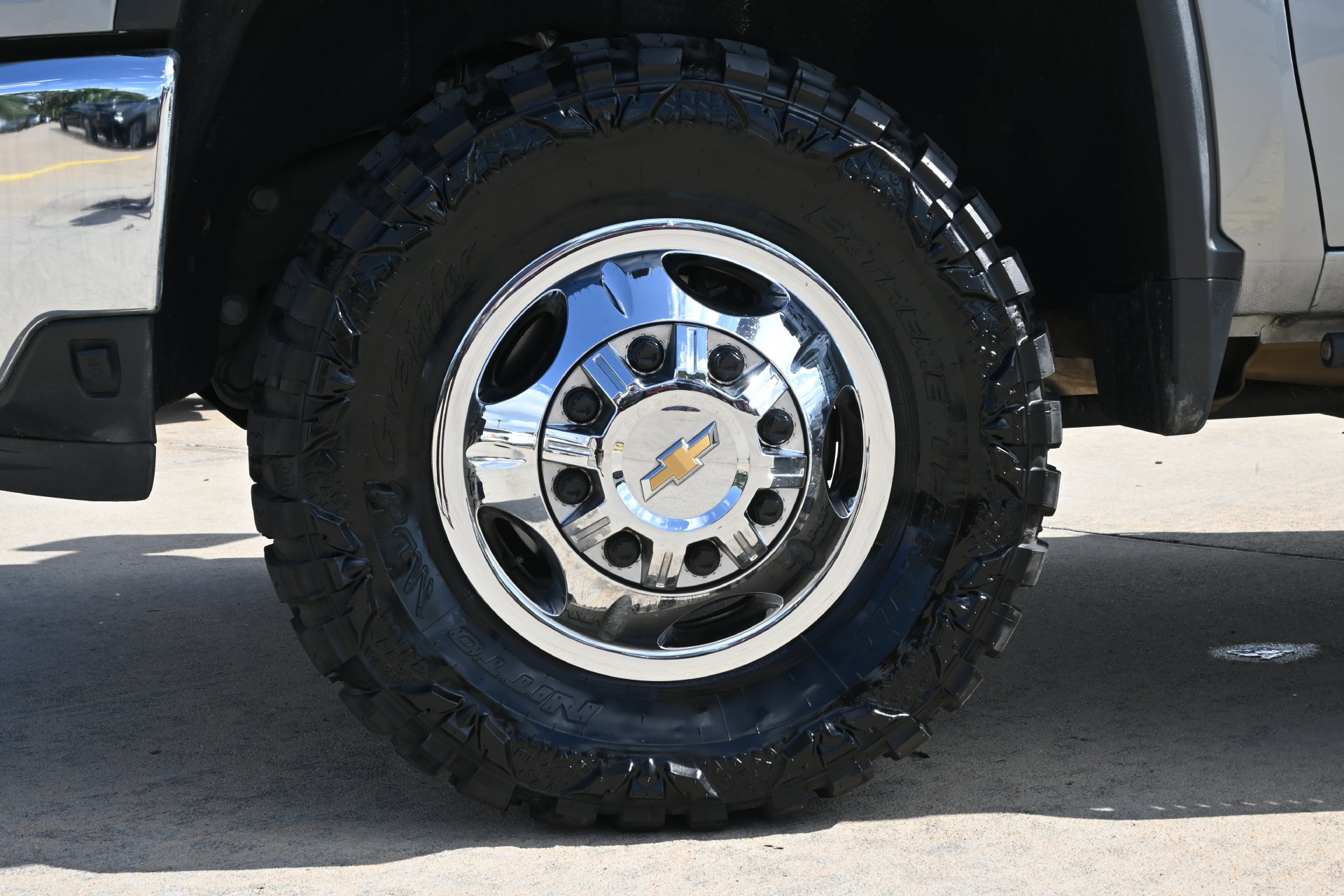 Used 2025 Chevrolet Silverado 3500 LT AWD/4WD image 30