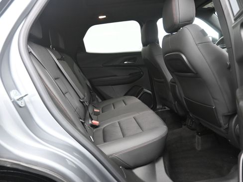 Used 2023 Chevrolet TrailBlazer RS w/ Sun and Liftgate Package image 22