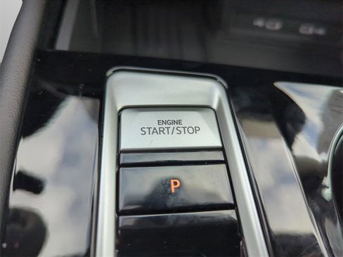 New 2026 Volkswagen Atlas SEL Premium R-Line image 42