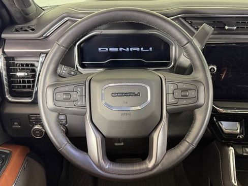 Certified 2025 GMC Sierra 2500 Denali Ultimate image 9