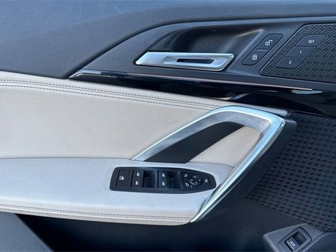 Used 2023 BMW X1 xDrive28i image 11