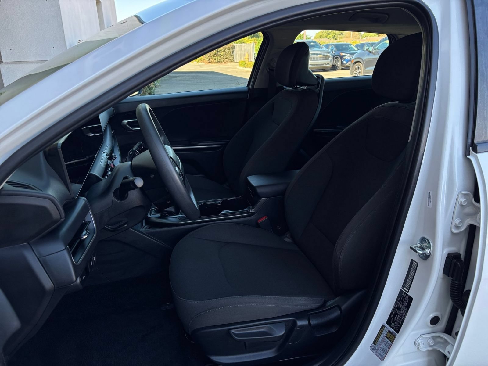 Used 2026 Kia K4 FWD image 35
