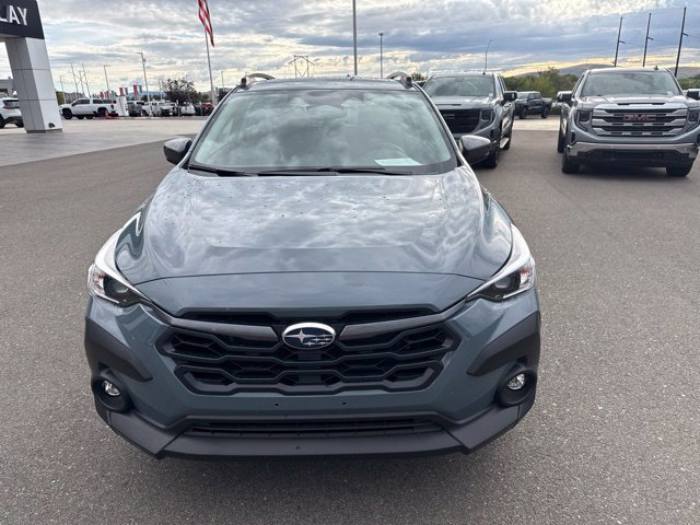 Used 2024 Subaru Crosstrek 2.0i Premium AWD/4WD image 2