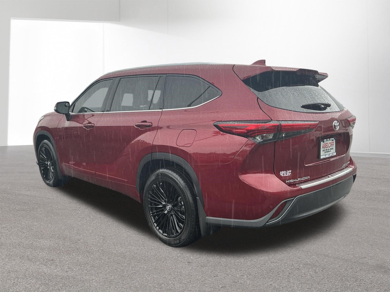Used 2021 Toyota Highlander Limited AWD/4WD image 5
