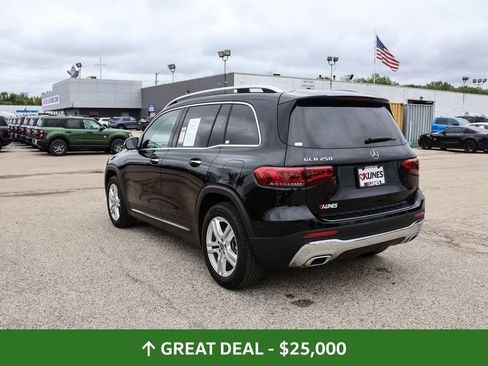 Used 2021 Mercedes-Benz GLB 250 image 10