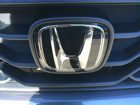 Used 2023 Honda Ridgeline RTL-E image 3